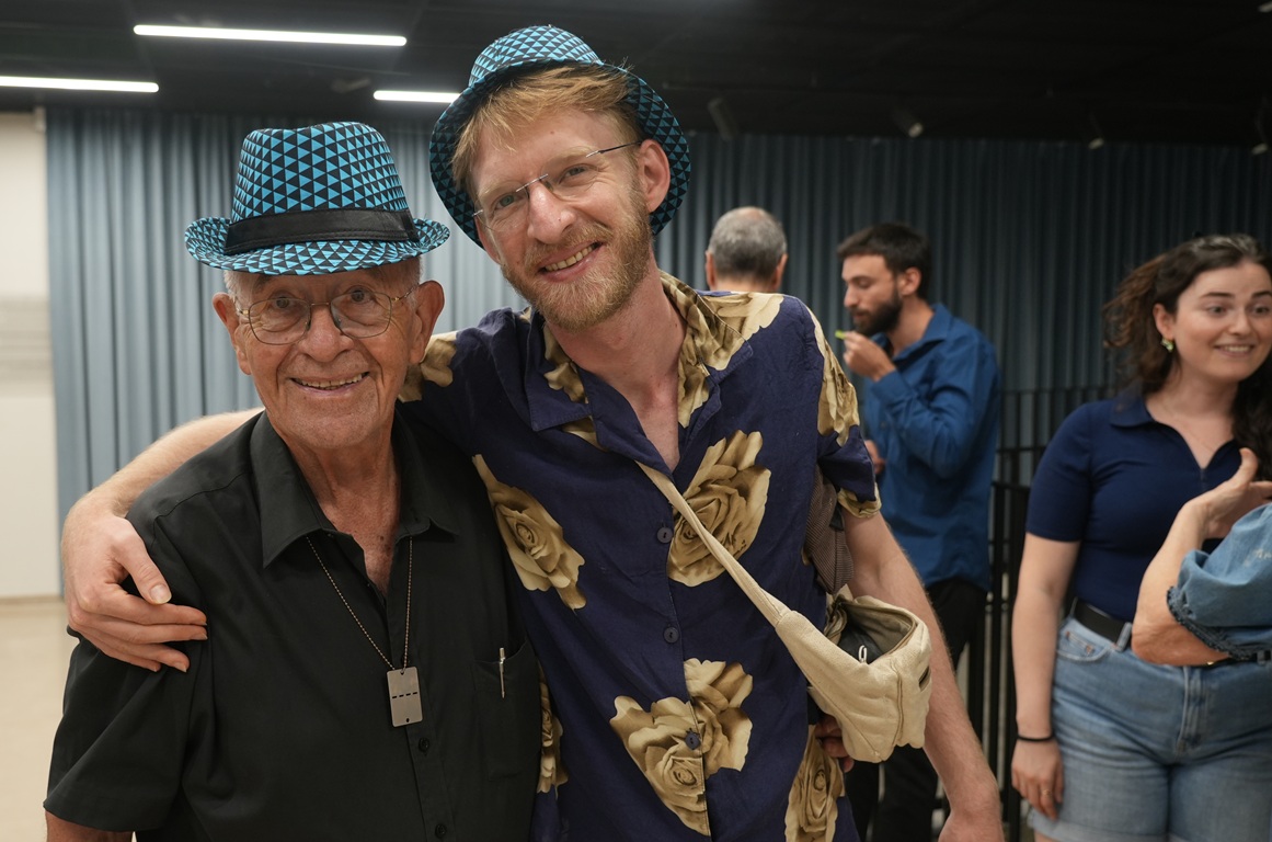 קהילה - בני הגיל השלישי
