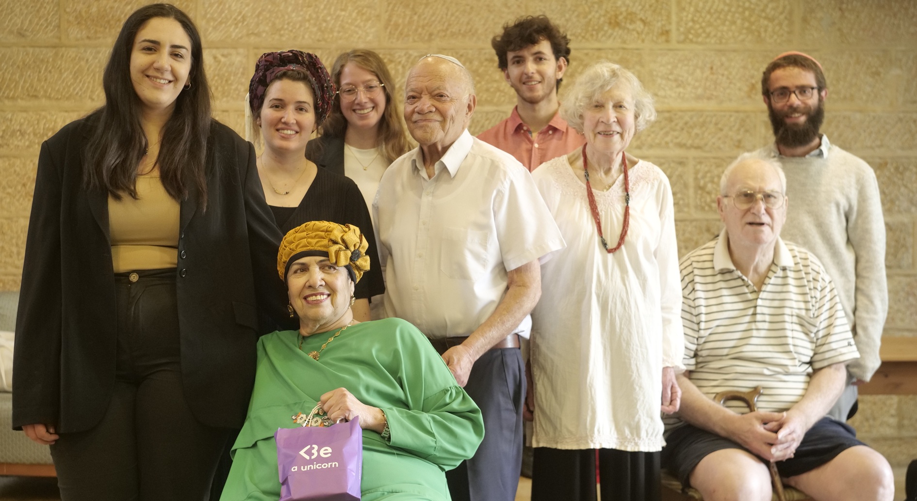 קהילה תמונה ראשית