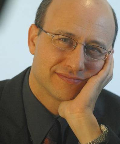 פרופ' איתן גלוברזון